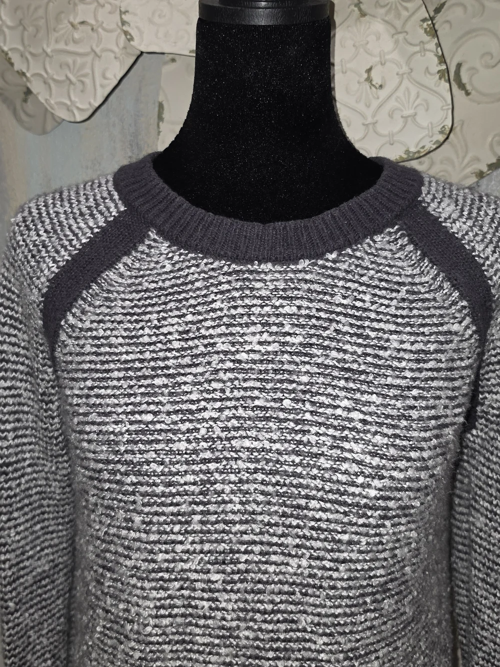 Gray Marled Crewneck Sweater - Women